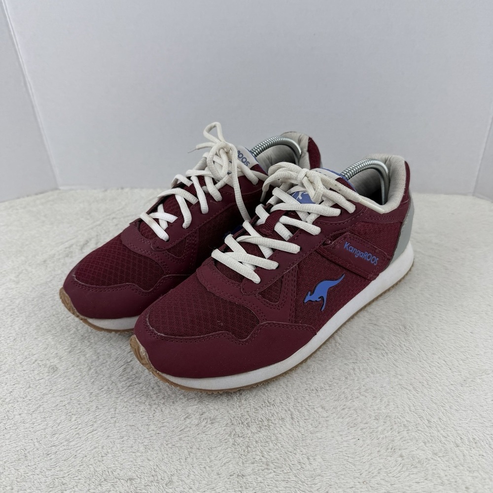 KangaRoos Sz 7 Women Sneakers Zipper Pouch Athletic Shoes EUC